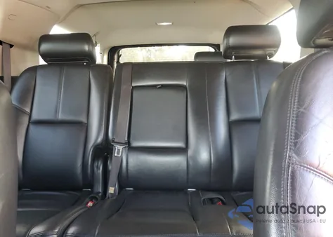 2008 GMC Yukon Xl K1500 z USA, uszkodzony, nr VIN 1GKFK16358R124501